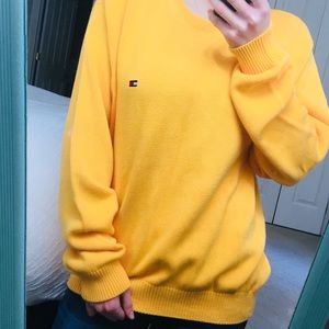 RARE Vintage Tommy Hilfiger Oversized Knit Sweater